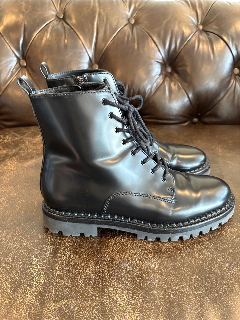 Vince Black Glossy Lace-Up Ankle Boots Size 7.5